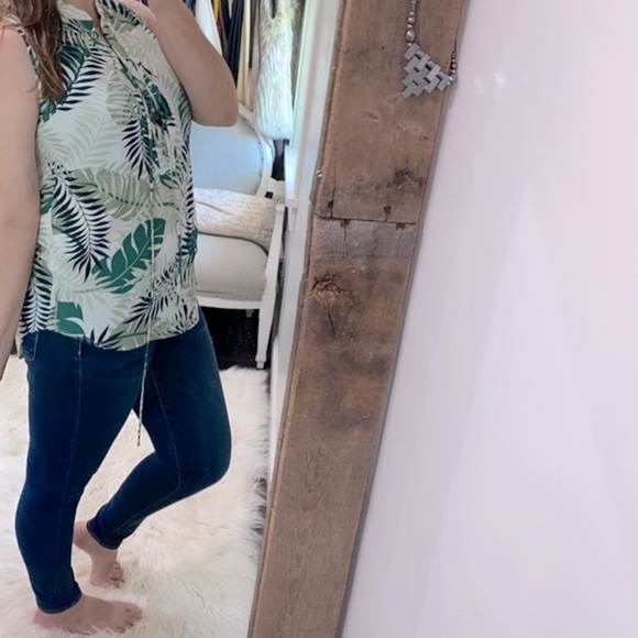 Karlie tropical lace up tunic top size small - Picture 3 of 6